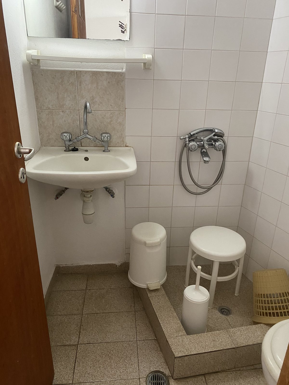 Edipsos INN Vila 2